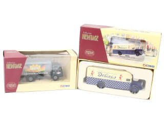 Lot 417 - CORGI TOYS (GB) (2)