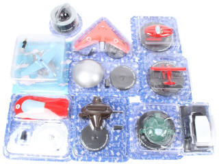 Lot 160 - EDITIONS HACHETTE (FRANCE) (9)