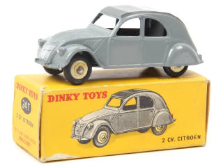 Lot 484 - DINKY TOYS (FRANCE) (1)