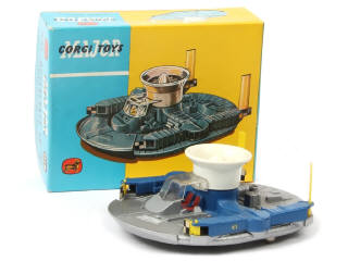 Lot 407 - CORGI TOYS (GB) (1)