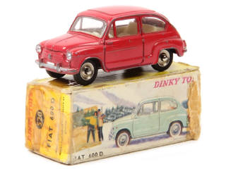 Lot 491 - DINKY TOYS (FRANCE) (1)