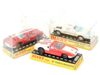 Lot 465 - DINKY TOYS (GB) (3)