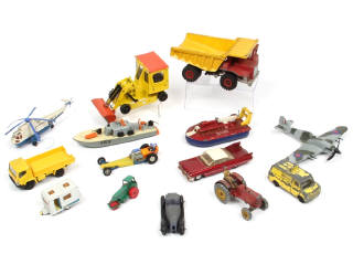 Lot 240 - DIVERS (14)