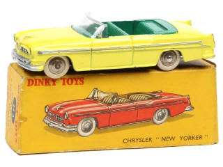 Lot 383 - DINKY TOYS (FRANCE) (1)