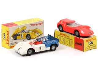 Lot 148 - DINKY TOYS (GB) (2)