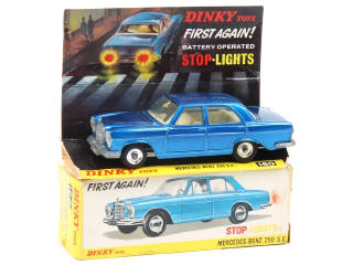 Lot 92 - DINKY TOYS (GB) (1)
