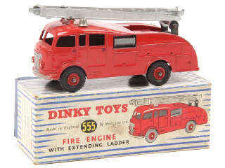 Lot 104 - DINKY TOYS (GB) (1)