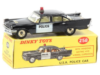 Lot 76 - DINKY TOYS (GB) (1)