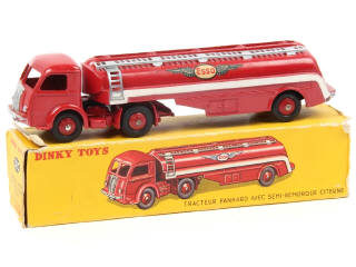 Lot 262 - DINKY TOYS (FRANCE) (1)