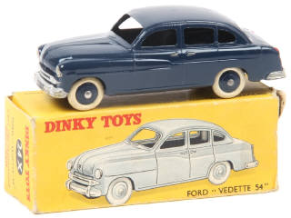 Lot 200 - DINKY TOYS (FRANCE) (1)