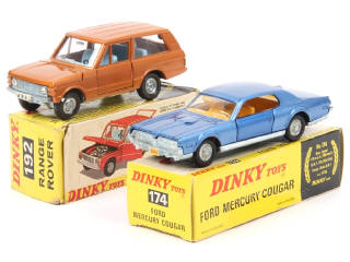 Lot 142 - DINKY TOYS (GB) (2)