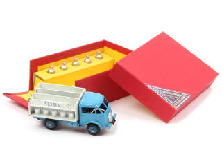 Lot 256 - DINKY TOYS (FRANCE) (1)