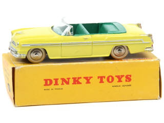 Lot 183 - DINKY TOYS (FRANCE) (1)