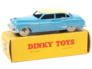 Lot 198 - DINKY TOYS (FRANCE) (1)