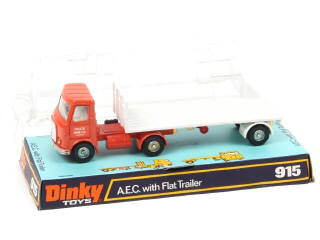 Lot 127 - DINKY TOYS (GB) (1)