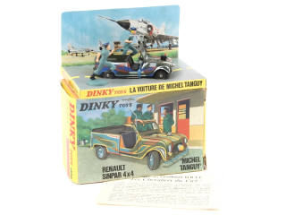 Lot 242 - DINKY TOYS (FRANCE) (1)