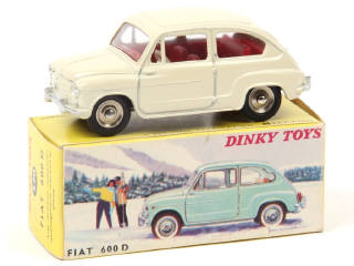 Lot 604 - DINKY TOYS (FRANCE) (1)