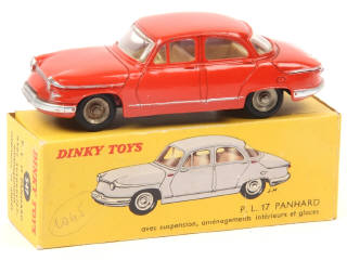 Lot 580 - DINKY TOYS (FRANCE) (1)