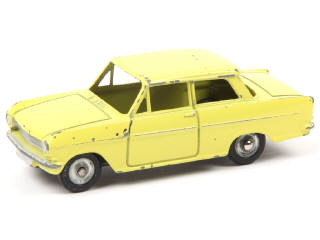 Lot 501 - DINKY TOYS (FRANCE) Série JUNIOR (1)