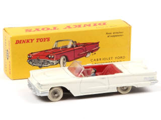Lot 590 - DINKY TOYS (FRANCE) (1)