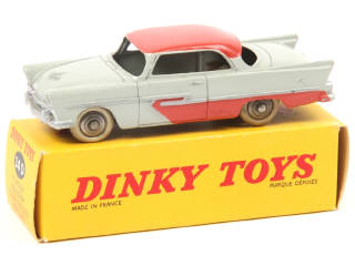Lot 540 - DINKY TOYS (FRANCE) (1)