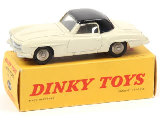 Lot 572 - DINKY TOYS (FRANCE) (1)