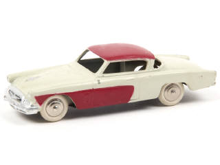 Lot 523 - DINKY TOYS (FRANCE) (1)