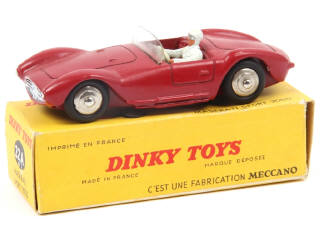 Lot 528 - DINKY TOYS (FRANCE) (1)