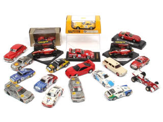 Lot 165 - DIVERS (20)