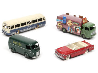 Lot 297 - DINKY TOYS (FRANCE) (4)