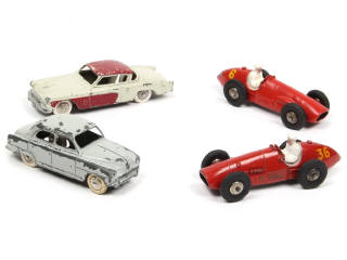 Lot 287 - DINKY TOYS (FRANCE) (4)