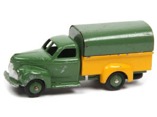 Lot 273 - DINKY TOYS (FRANCE) (1)