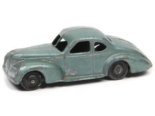 Lot 262 - DINKY TOYS (FRANCE) (1)