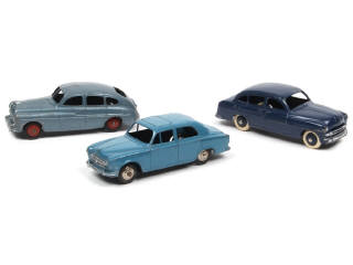Lot 284 - DINKY TOYS (FRANCE) (3)
