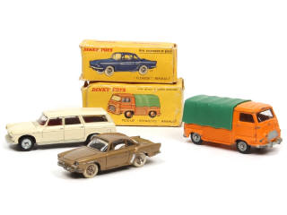 Lot 260 - DINKY TOYS (FRANCE) (3)