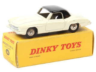 Lot 370 - DINKY TOYS (FRANCE) (1)