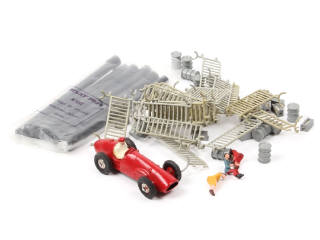 Lot 363 - DINKY TOYS (FRANCE) (10)