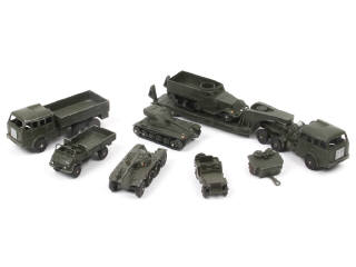 Lot 423 - DINKY TOYS (FRANCE) (8)