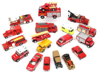 Lot 156 - DIVERS (19)