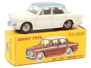 Lot 394 - DINKY TOYS (FRANCE) (1)