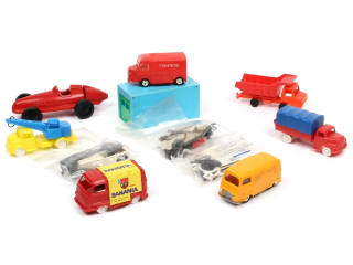 Lot 278 - DIVERS (11)