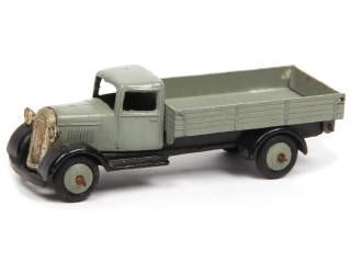 Lot 368 - DINKY TOYS (GB) (1)