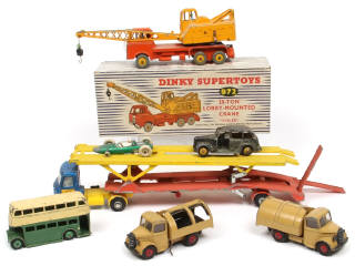 Lot 387 - DINKY TOYS (GB) (7)
