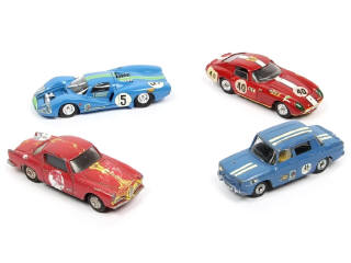 Lot 405 - DINKY TOYS (FRANCE) (4)