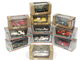 Lot 235 - DIVERS (ITALIE) (11)