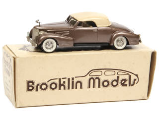 Lot 174 - BROOKLIN MODELS (GB) (1)