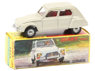 Lot 171 - DINKY TOYS (FRANCE) (1)