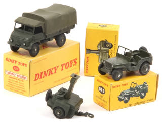 Lot 228 - DINKY TOYS (FRANCE) (3)