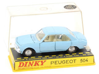 Lot 172 - DINKY TOYS (FRANCE) (1)