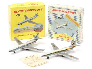 Lot 238 - DINKY TOYS (2)